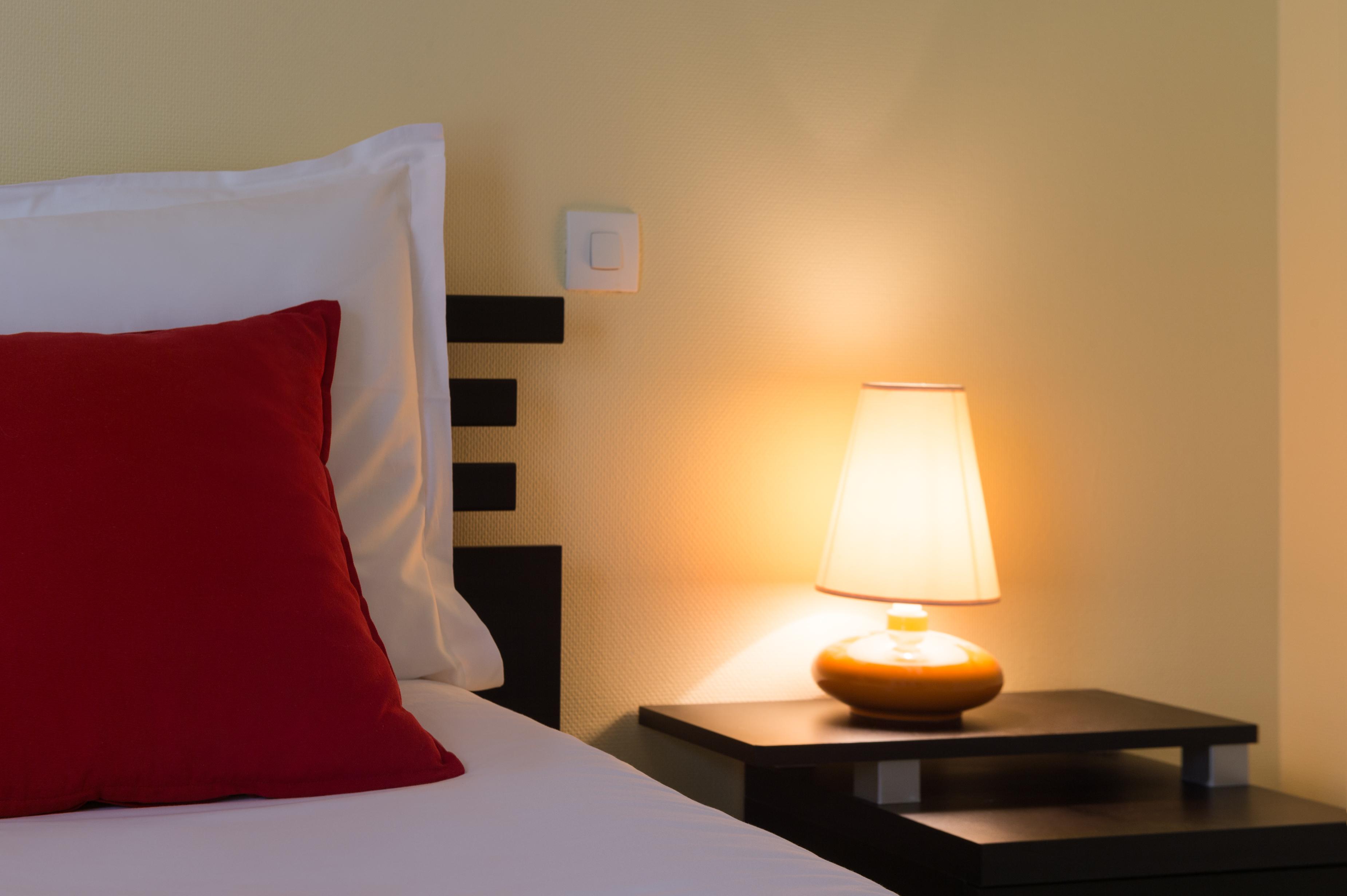 Hotel The Originals Pic Epeiche Montbazon Εξωτερικό φωτογραφία